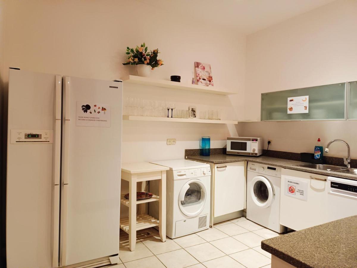 By Born Rooms Barcelona Ngoại thất bức ảnh