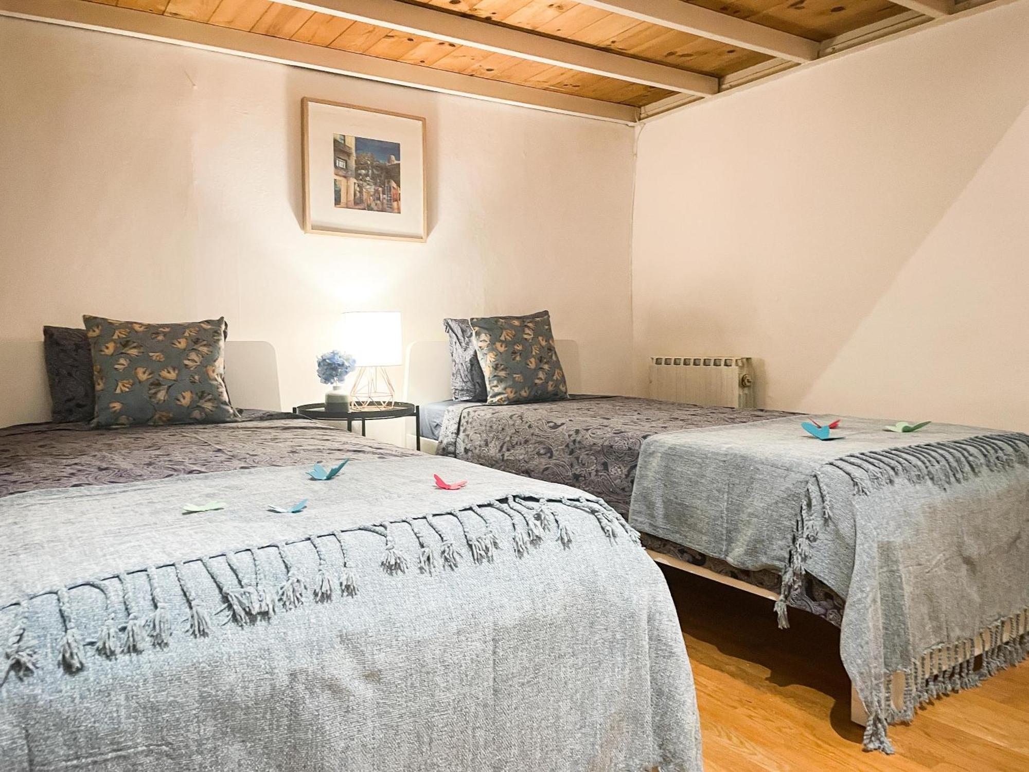 By Born Rooms Barcelona Ngoại thất bức ảnh